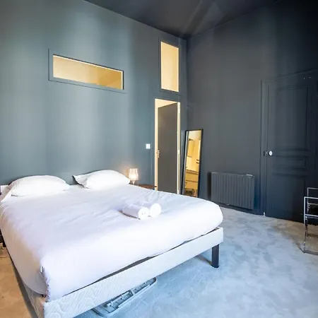 Le Requiem Apartment *