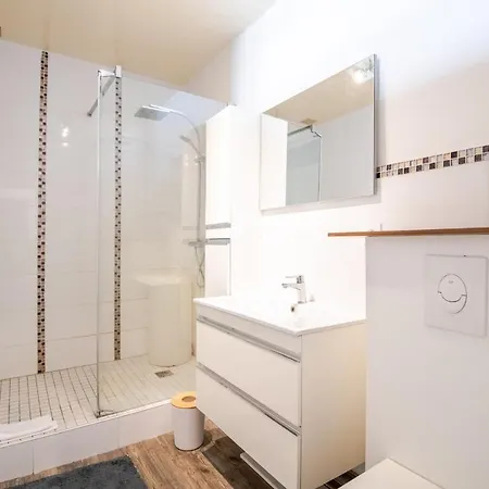 Le Requiem Apartment Tours